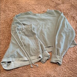 Harlow Gray Cropped Sweatshirt and Shorts Set